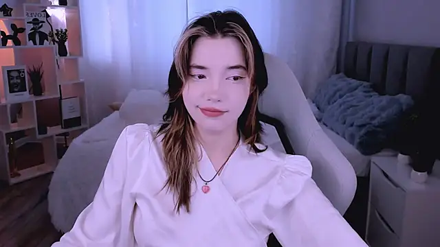 as1an girlfriend online show from 26, 6, 2026