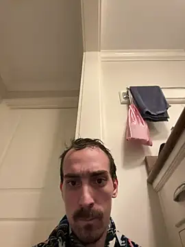 tallnerdyguy online show from 13, 6, 2026