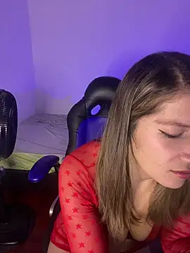 Snapshot of gwen_ashly chatting on 10, 6, 2026 gwen ashly online show from 10, 6, 2026