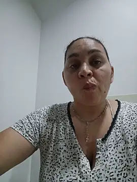 MirandaSoto online show from 16, 6, 2026