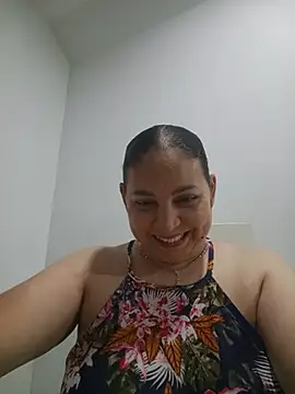 MirandaSoto online show from 20, 6, 2026