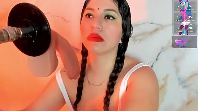 hade cute online show from 10, 6, 2026