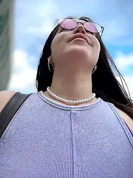 meow girl online show from 8, 6, 2026