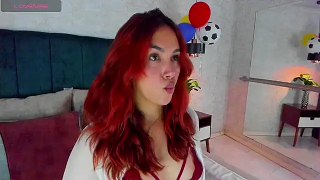 AdeleAndersonn online show from 19, 6, 2026
