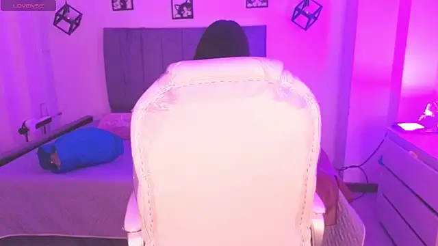 Amy Kiitty  online show from 30, 5, 2026