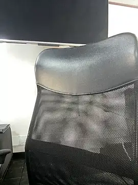 Amy Kiitty  online show from 19, 6, 2026