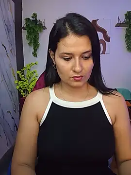 elena jonees online show from 4, 6, 2026
