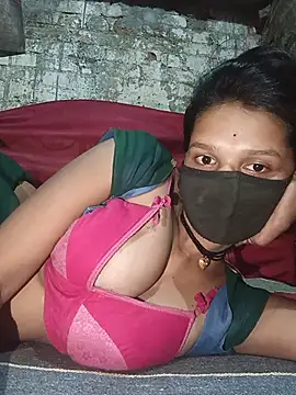 Hoty girl 143 online show from 6, 6, 2026