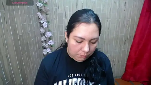 solyeria online show from 8, 6, 2026