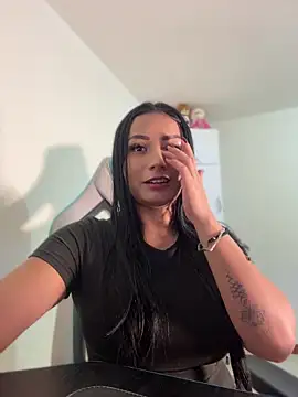 missycanoo online show from 17, 6, 2026