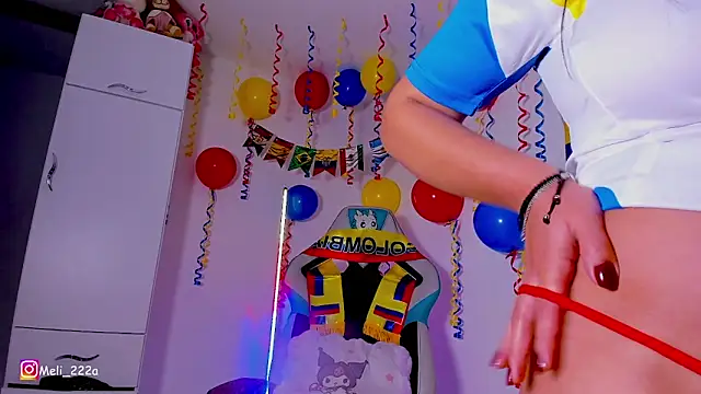 missycanoo online show from 18, 6, 2026
