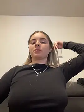 imlindapink online show from 28, 5, 2026