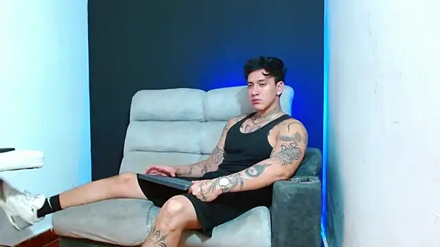 JUSTIN FULLER1 online show from 6, 6, 2026