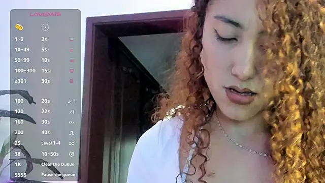 miss catalinaa online show from 11, 6, 2026