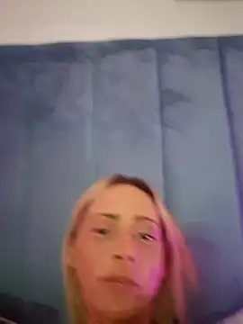 Goddess Aveena online show from 23, 6, 2026