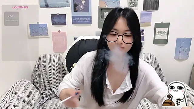 LiLiYbaby online show from 7, 6, 2026