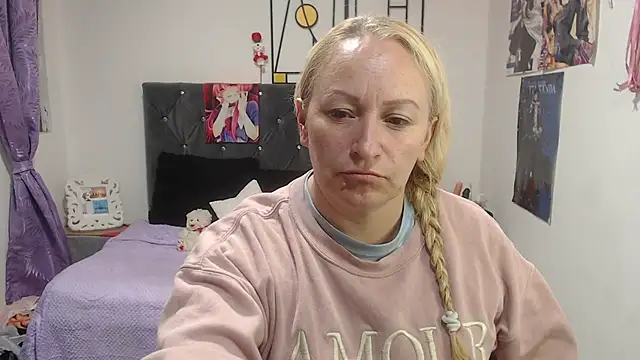 emperabigbootybigass online show from 29, 5, 2026