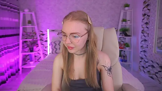 EmilySunshineS online show from 5, 6, 2026