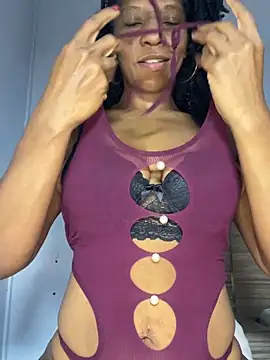 Luhma hot online show from 17, 6, 2026
