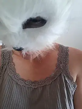 Hexe12346 online show from 4, 6, 2026
