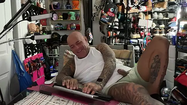 joeytatts66 online show from 22, 6, 2026