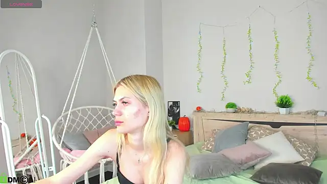 Cherry Price online show from 11, 6, 2026