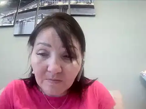 ClaireSunset online show from 4, 6, 2026