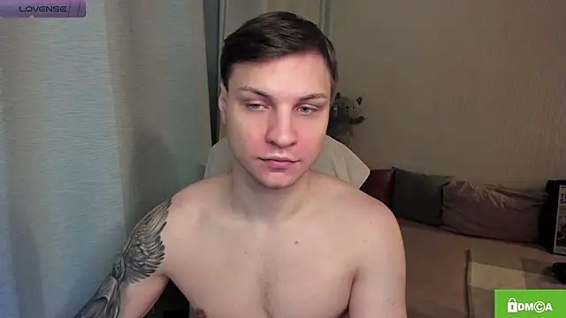 handsome guy01 online show from 18, 6, 2026