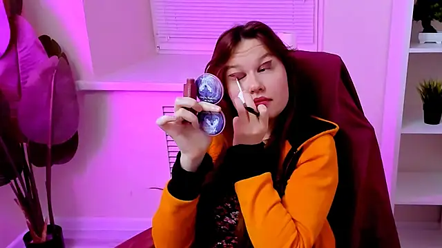 CarolGiggly online show from 30, 5, 2026