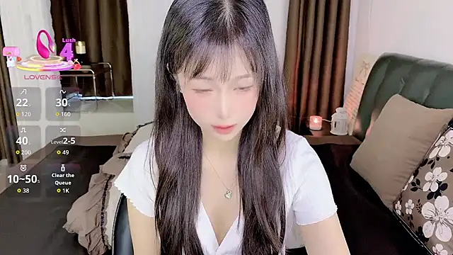 Snapshot of -Wendy__ chatting on 5, 7, 2026 -Wendy online show from 5, 7, 2026