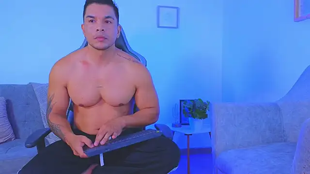 estebandelouis online show from 19, 6, 2026