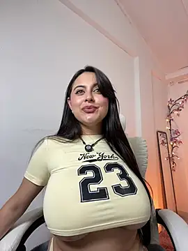 naughty sexyy girl 1 online show from 23, 6, 2026