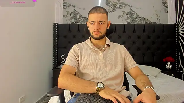 MaximusDick1  online show from 21, 6, 2026