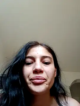 Virgin Pussy Love online show from 7, 6, 2026