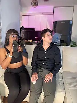 Snapshot of tiana_nave chatting on 31, 3, 2026 tiana nave online show from 31, 3, 2026