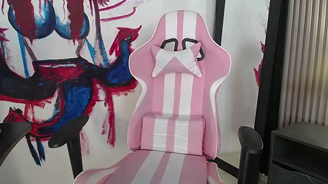 kittyhouse hs online show from 11, 6, 2026