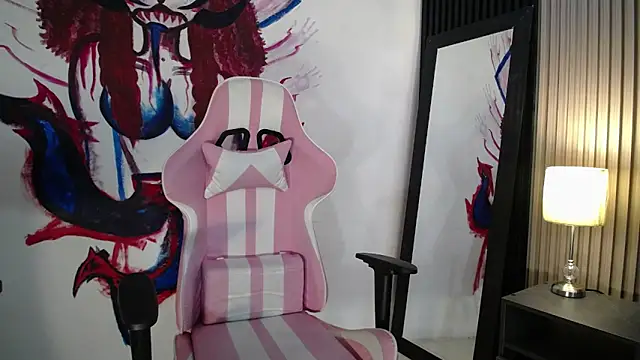 kittyhouse hs online show from 18, 6, 2026