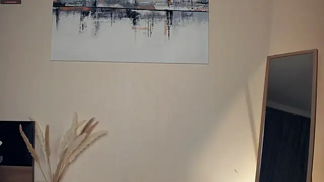 MaryJacksoon online show from 9, 5, 2026