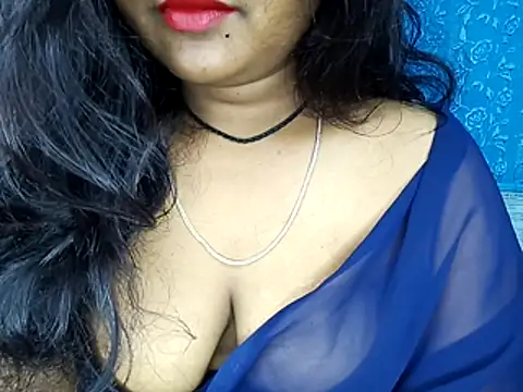 Snapshot of Muktha chatting on 17, 11, 2025 Muktha online show from 17, 11, 2025