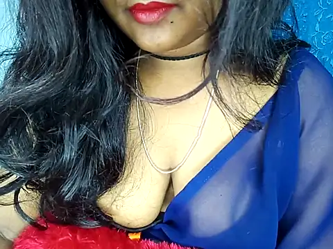 Snapshot of Muktha chatting on 18, 11, 2025 Muktha online show from 18, 11, 2025