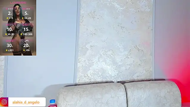 Alahia Dangelo online show from 19, 6, 2026