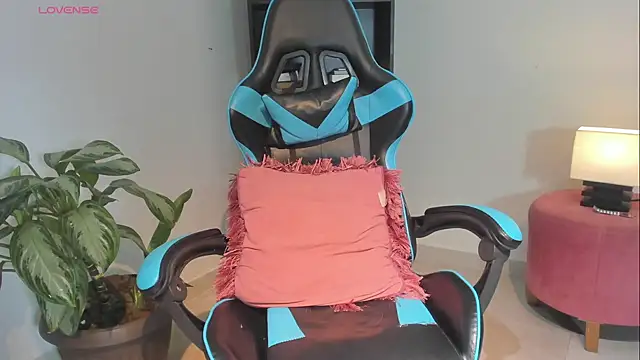  maria foxx  online show from 26, 5, 2026