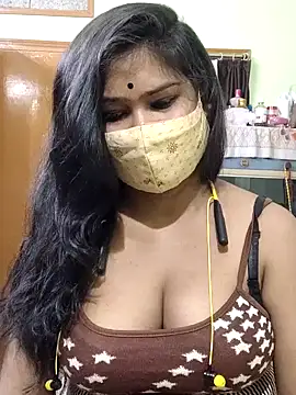 yoursweety09 online show from 18, 6, 2026