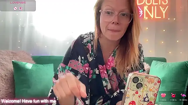 Snapshot of MelodyRoseUk chatting on 31, 5, 2026 MelodyRoseUk online show from 31, 5, 2026
