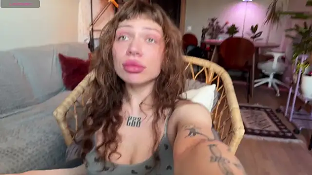 PaulaPratt online show from 5, 6, 2026