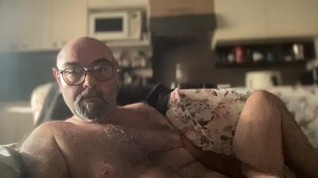 Snapshot of MM7026 chatting on 28, 5, 2026 MM7026 online show from 28, 5, 2026