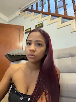 LucyLeah online show from 4, 6, 2026