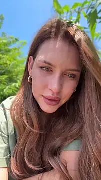 KikiWatson online show from 13, 6, 2026