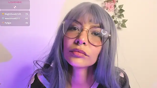 Luna-Chann online show from 22, 6, 2026