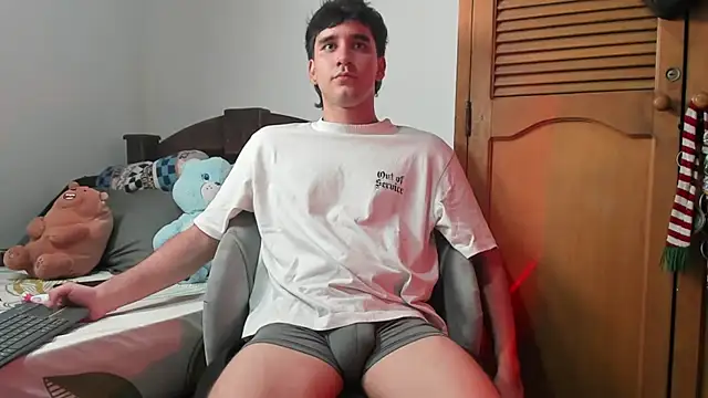 leo030809 online show from 26, 6, 2026